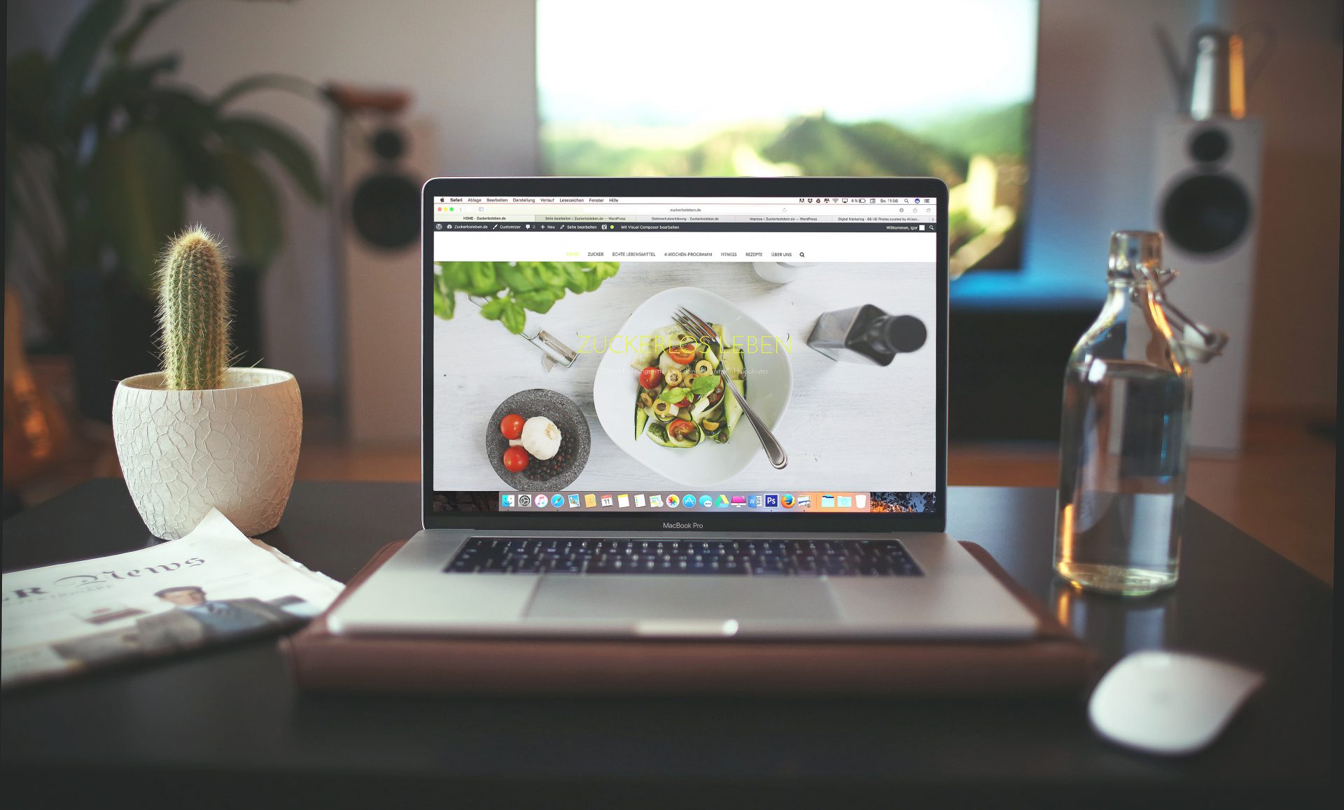 How to start an online business
